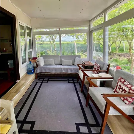 Yildiz Sifa Citlik Evi *